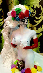 Lady Death La Muerte torso statue different angle