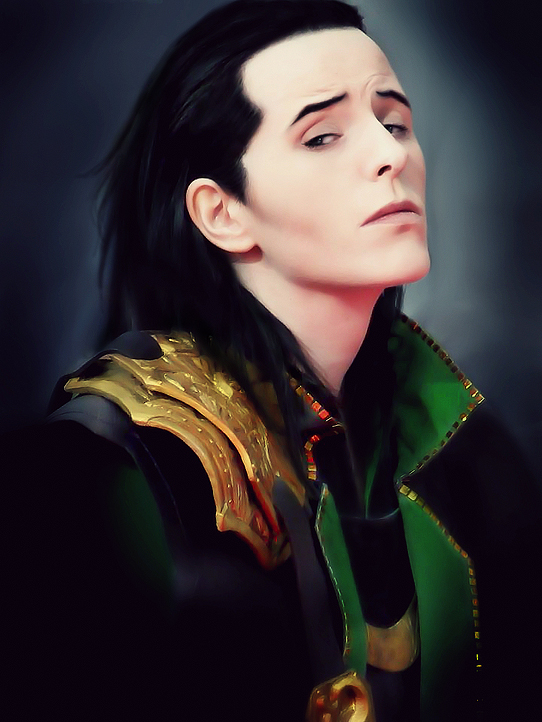 Loki Cosplay: Portrait sitting