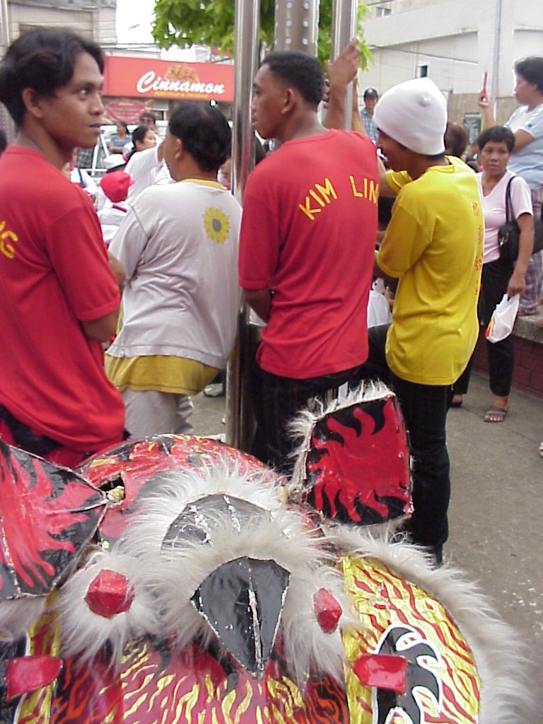 eunoiastock--Divisoria Crowd