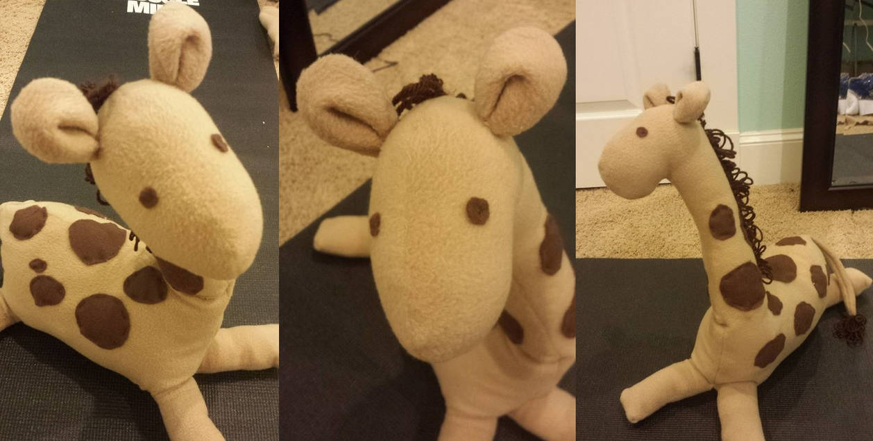 Giraffe by kavic