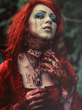 Queen of the hearts_alternative zombie story_3