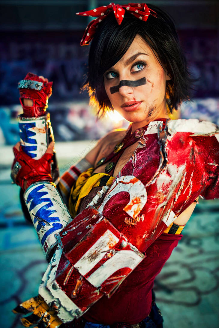 Atomic Wonder Woman by Meagan-Marie
