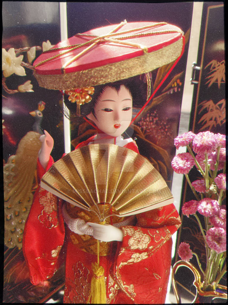 Geisha Ragoon Red Geisha 01 by MissLachae on DeviantArt