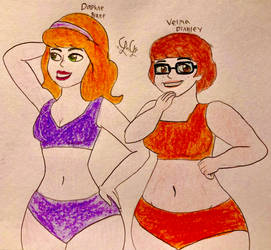 Daphne and Velma being beach babes