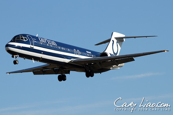 AirTran Boeing 717-231 Colts 1