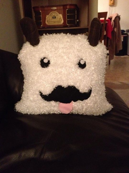 Poro Pillow