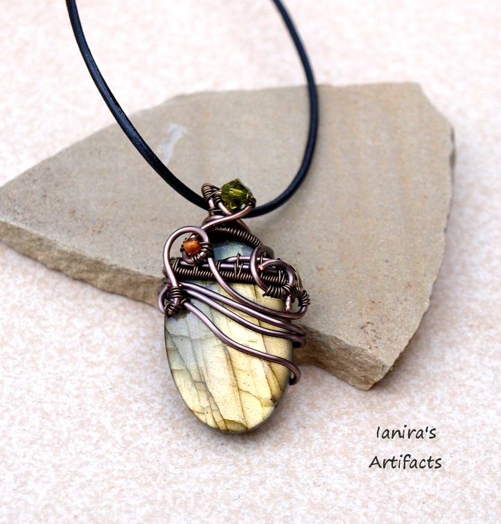 OOAK Labradorite wire wrapped pendant