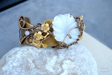 White jade flower wire wrapped cuff