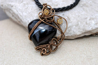 Black goth heart wire wrapped pendant