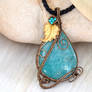 Aventurine pendant with leaf