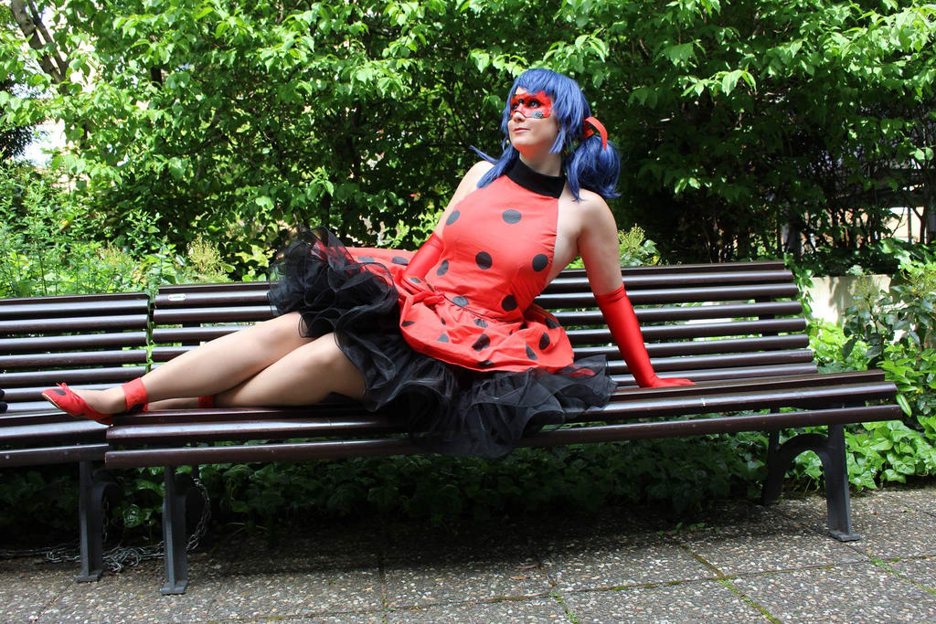 Miraculous Ladybug Ball Version Cosplay