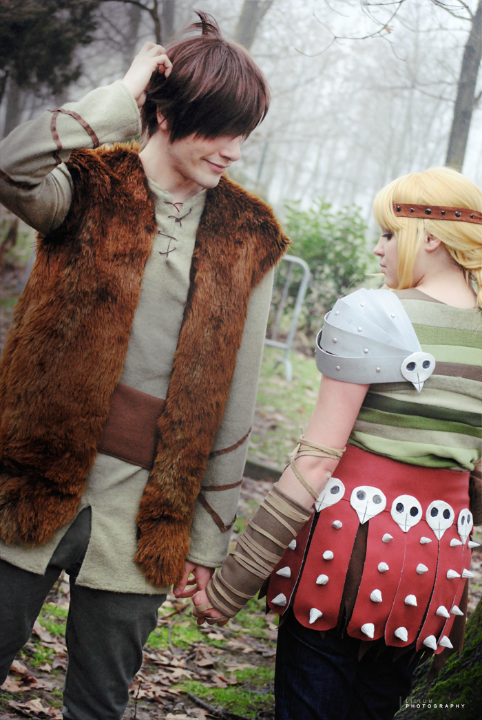 Give me your Hand. Hiccup x Astrid. HITYD.
