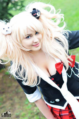 Junko Enoshima. Danganronpa cosplay