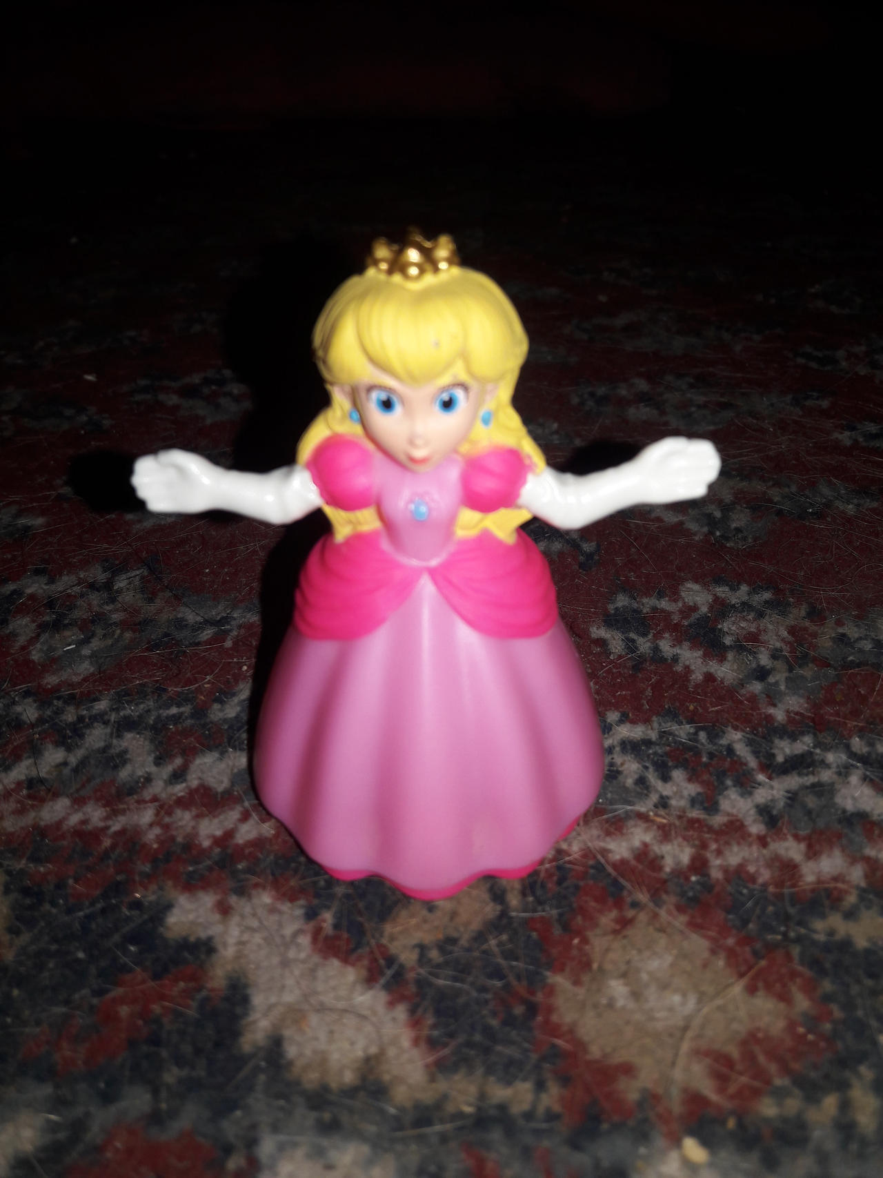 Princess Peach Toy ^^ by xXYazzyChanArtsXx on DeviantArt