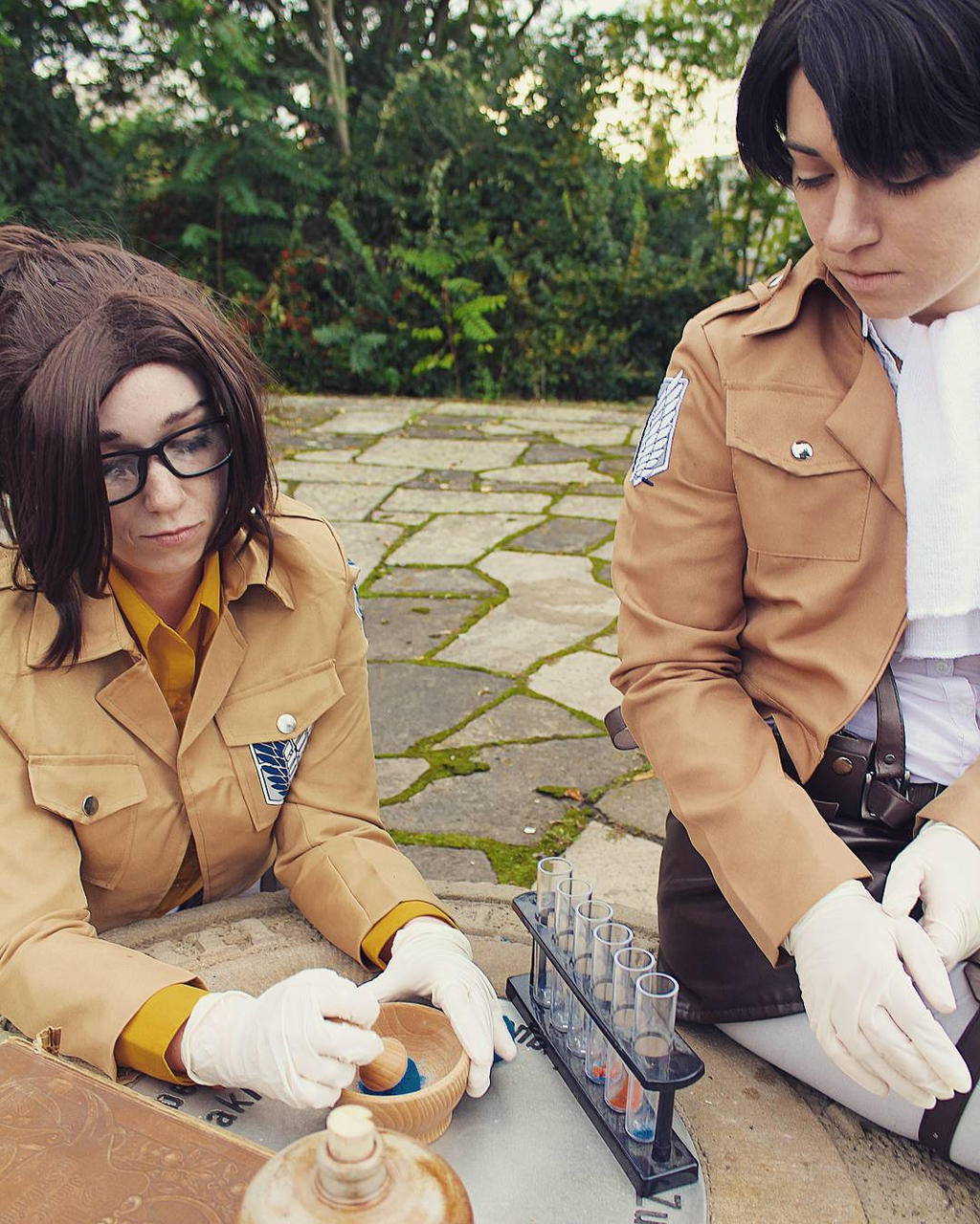 Hanji and Levi experimenting