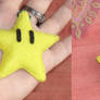 Super Mario - Star Plushie Keychain