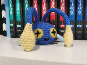 Chinchou Amigurumi/Fabric Statue