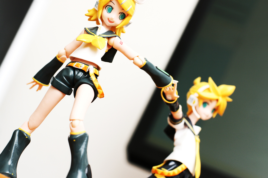 Vocaloid - Kagamine Twins 3