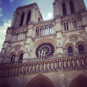 The Eyes of Notre Dame by UmbraCrux