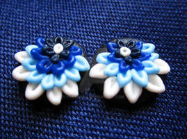 Winter earrings