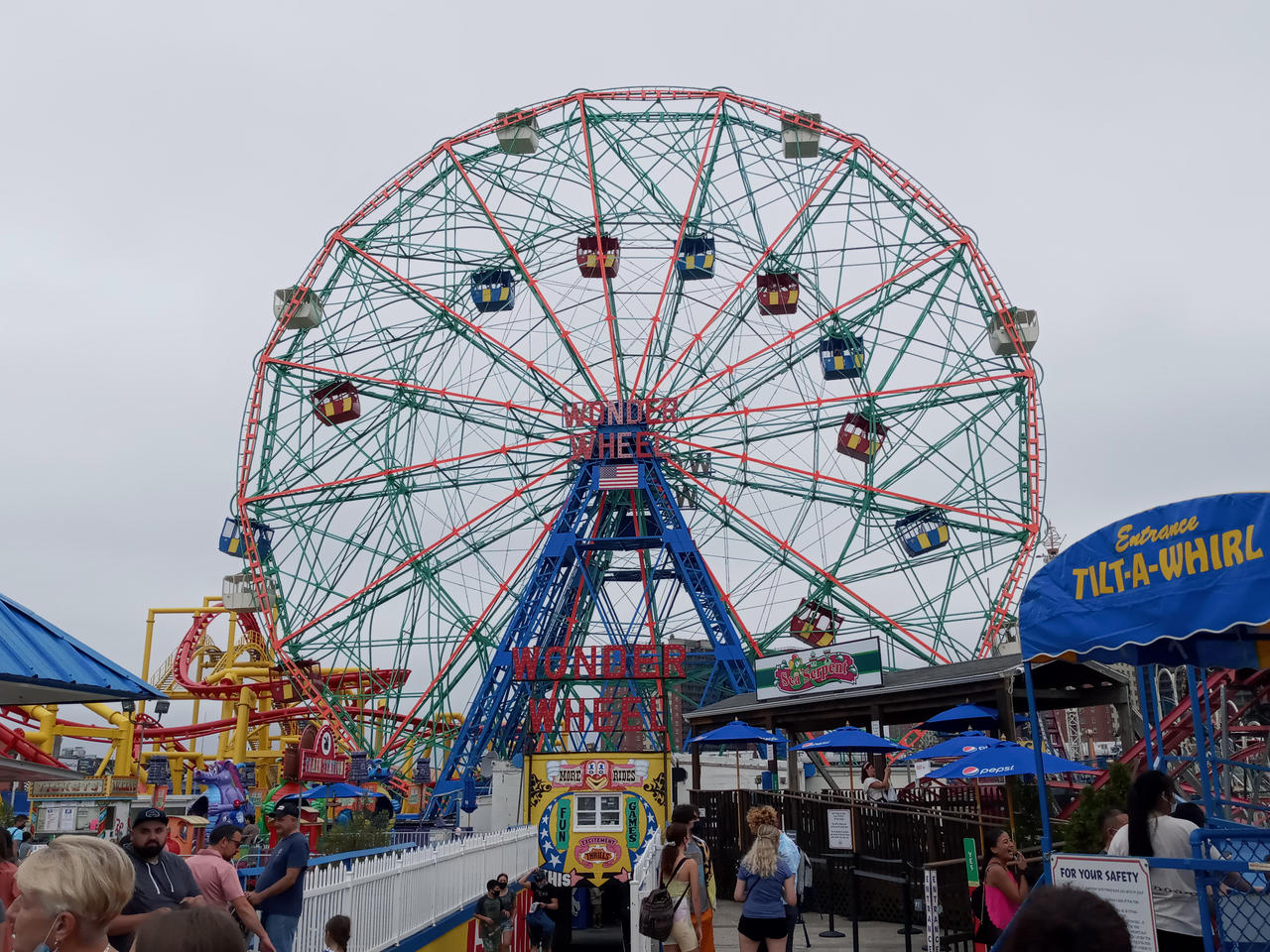 Wonder Wheel