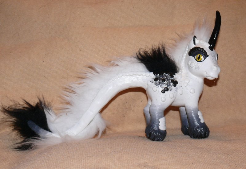 Black and white kirin