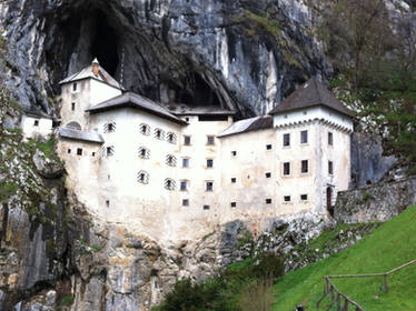 Predjama castle