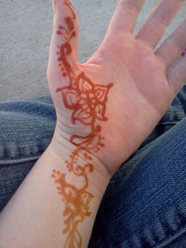 Henna tattoo