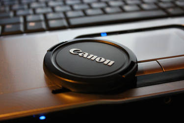 Canon lens cap