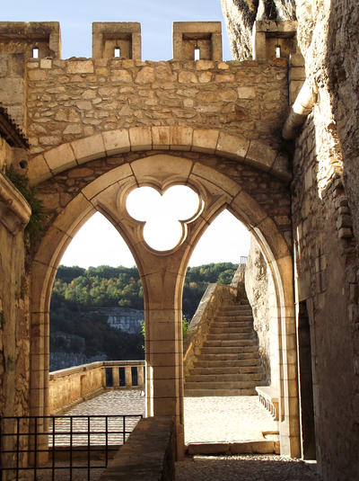 Rocamadour 35 - Arch door