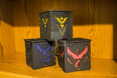 Team Instinct, Mystic and Valor Japanese Lanterns