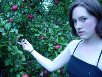 Megan and the Apple