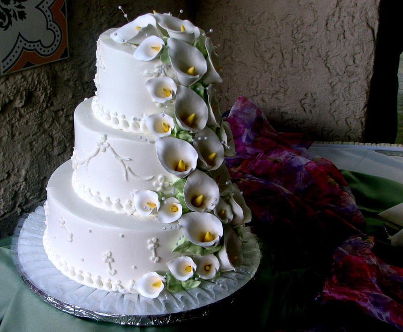 Calla Lily Cake