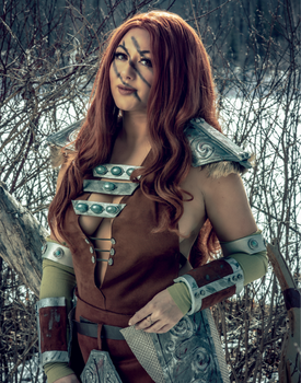 Aela the Huntress from Skyrim cosplay!