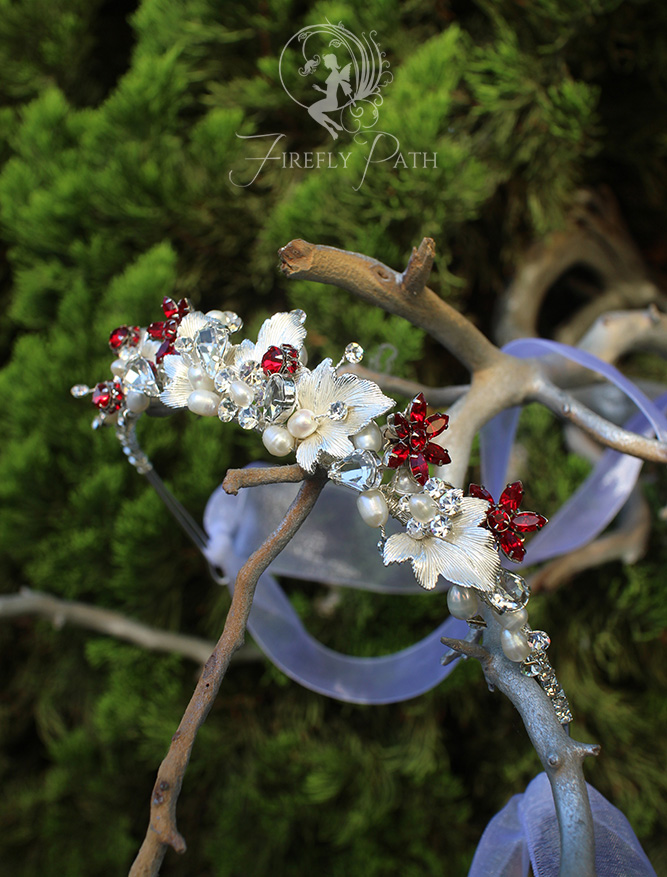 Snow White and Red Wine Bridal Crown