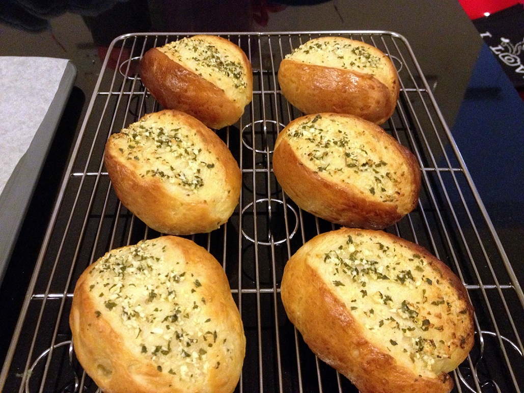 Garlic Buns 02