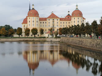 Reflections of Schloss Moritzburg