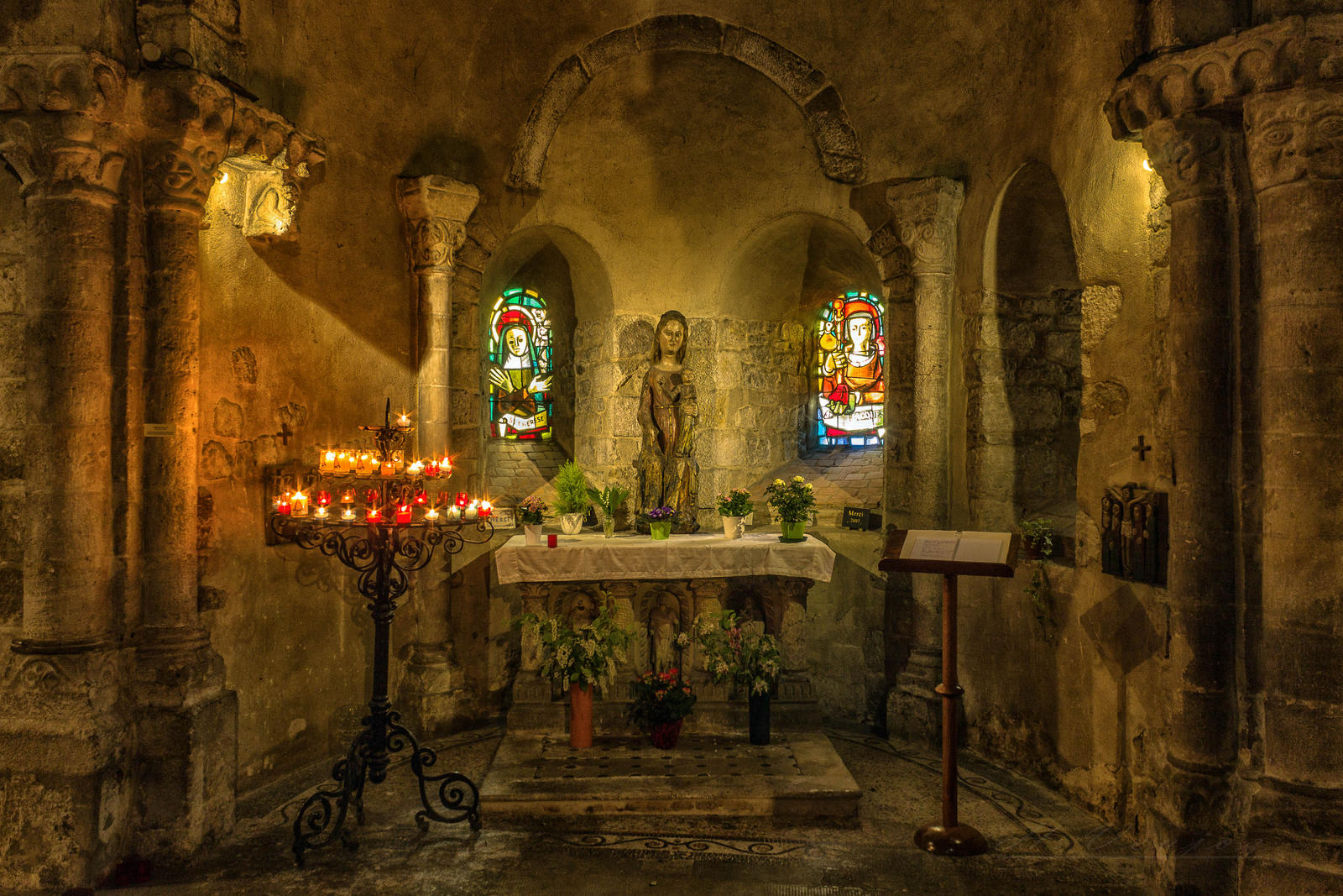 altar1 Laval Mayenne France