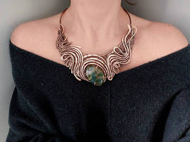 Big statement wire wrapped necklace