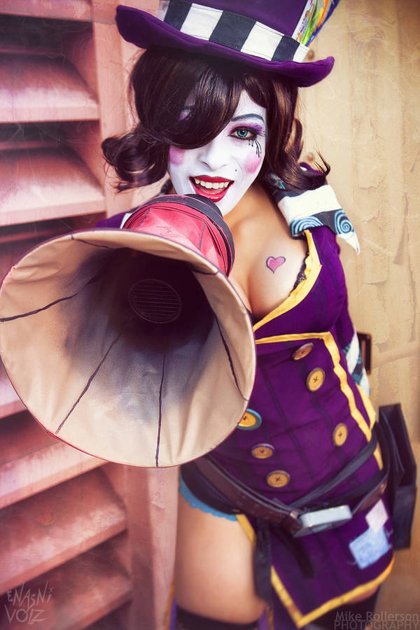 Mad Moxxi - LISTEN UP by Enasni-V