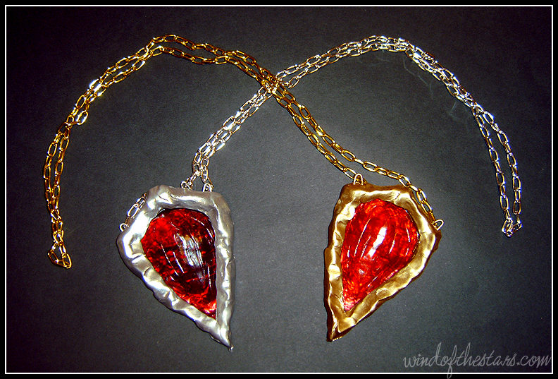 Devil May Cry amulets