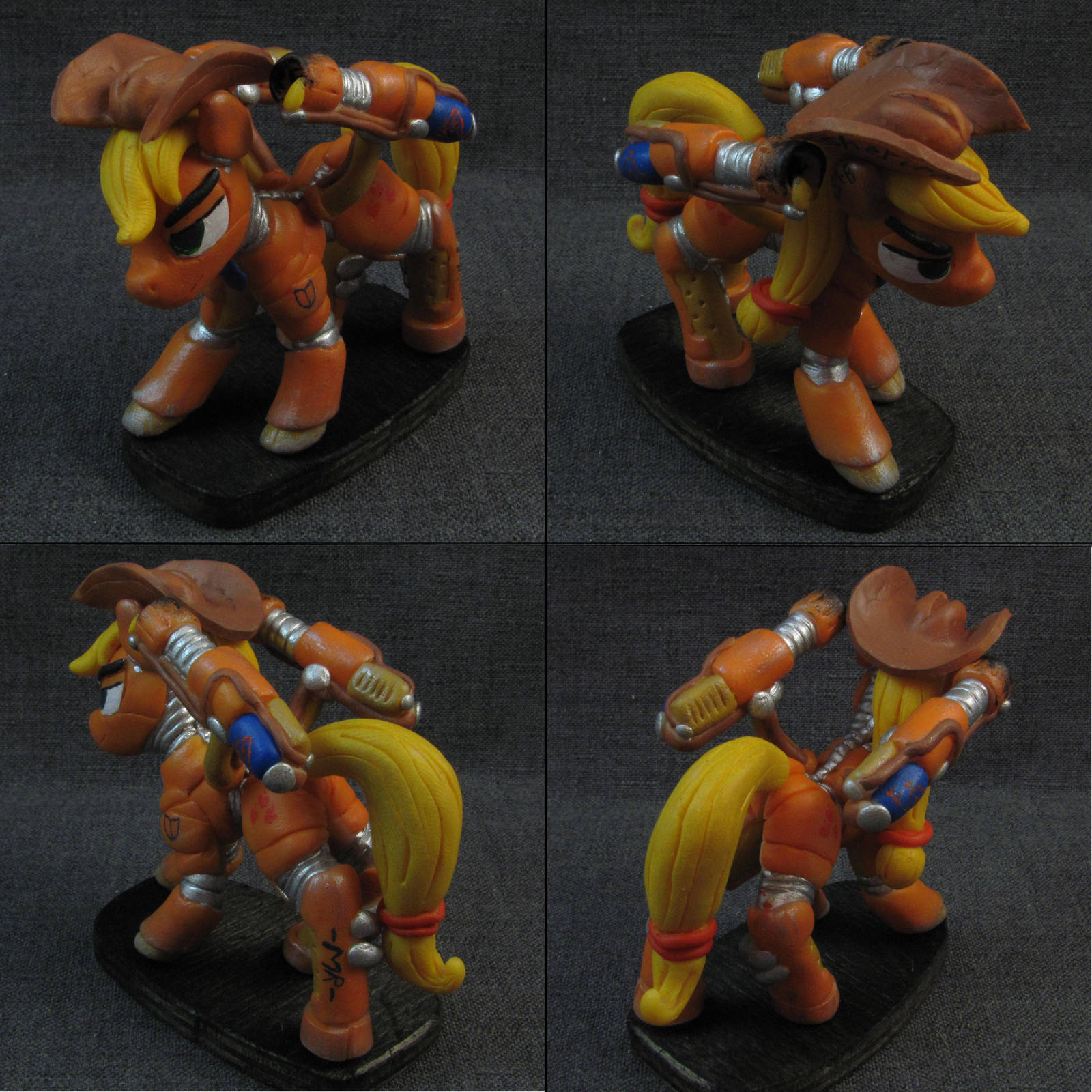 Applebot mini figure by BomzZzik