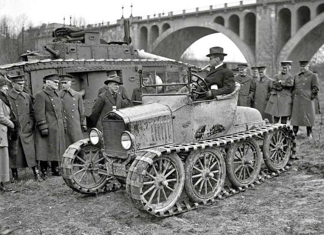 Track Model T model T Ford Roadster with tracks, built as a test by Longtimerecovery ...