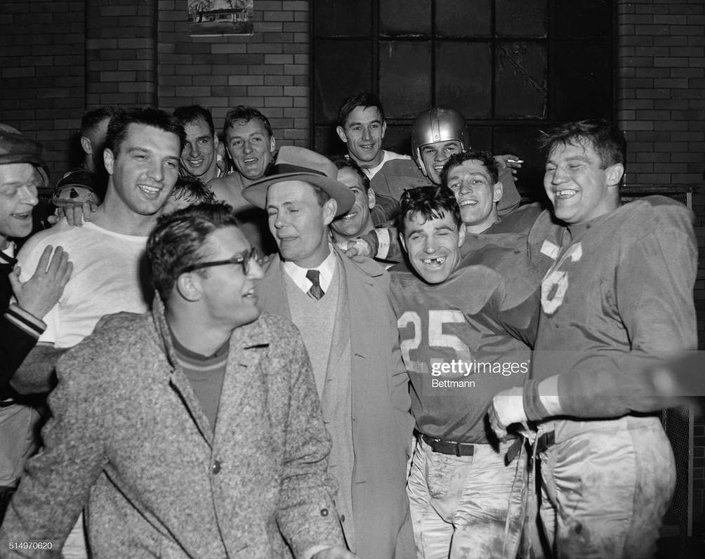 Detroit Lions 1952 NFL title celebration by Longtimerecovery on DeviantArt