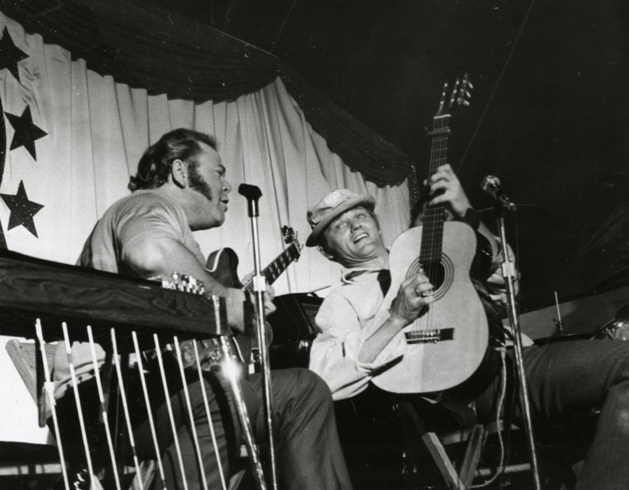 Roy Clark Jerry Reed by Longtimerecovery on DeviantArt