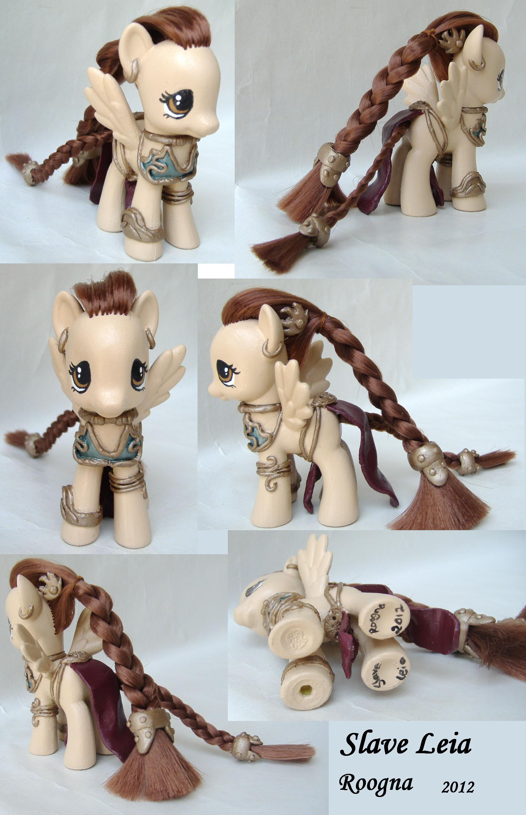 Slave Leia pegasus pony