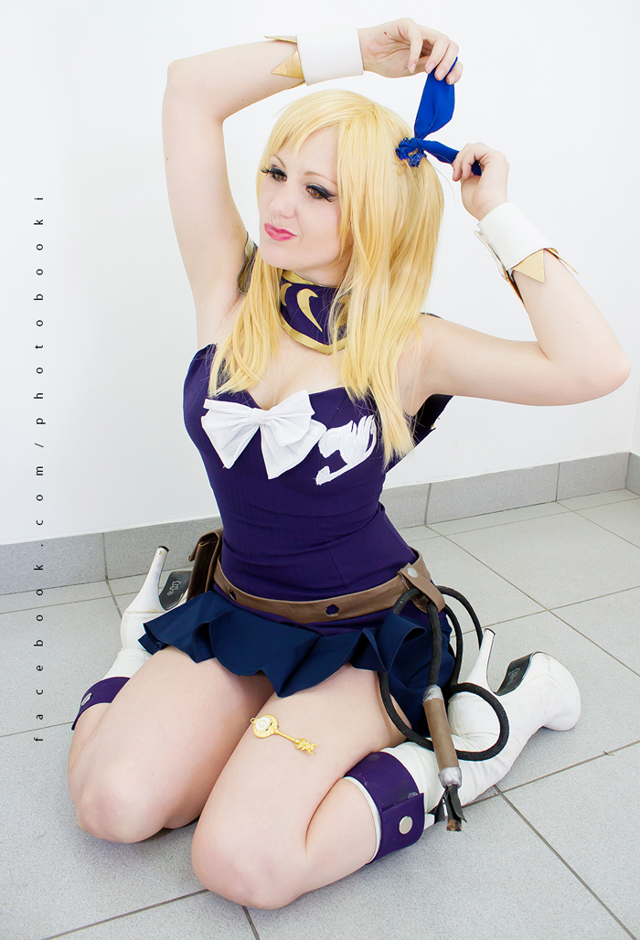 Lucy Heartfilia Cosplay Workout & Guide: Become the Fairy Tail Mage