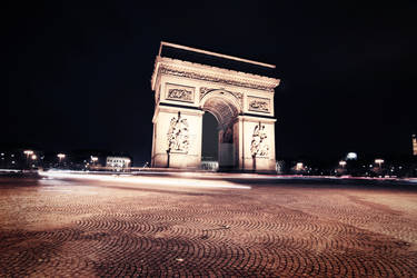 Arc de Triomphe Night