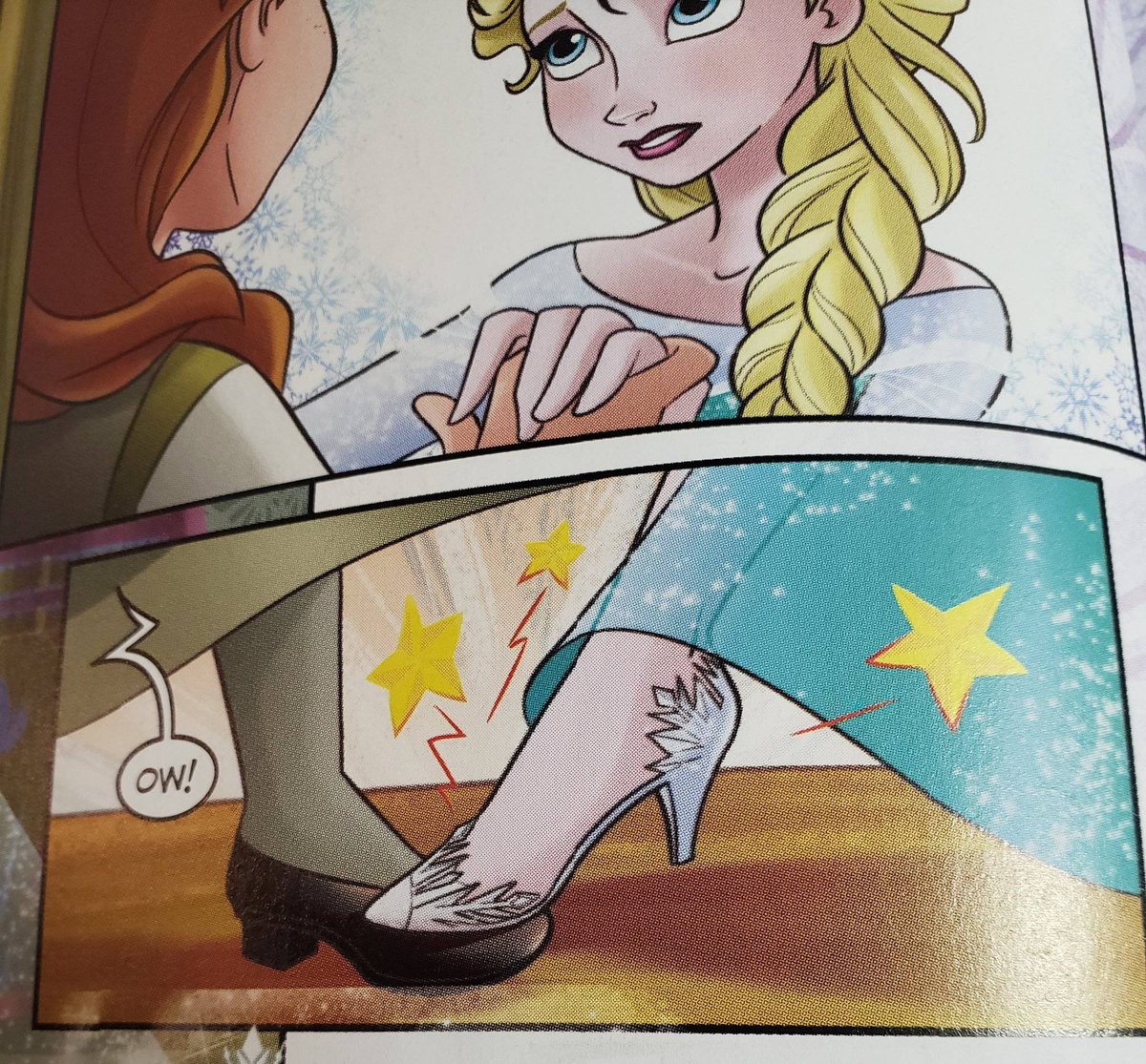 Elsa steps on Anna foot by Hopethisworks27 on DeviantArt