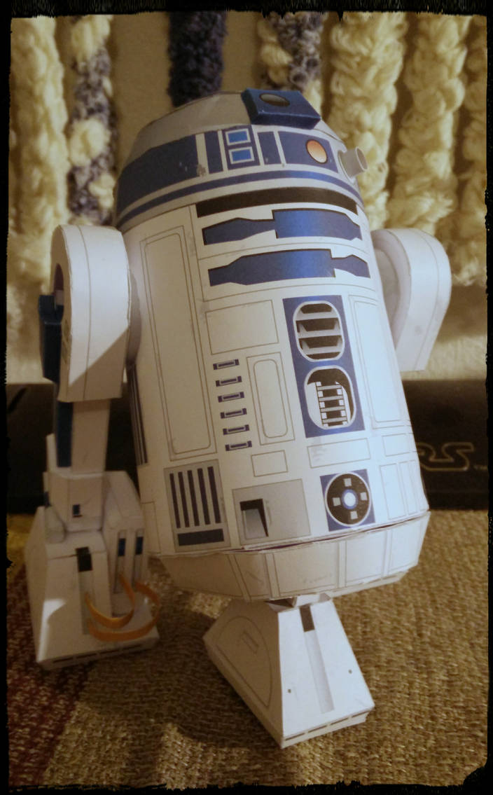 Papercraft R2-D2 by tuupiainen on DeviantArt